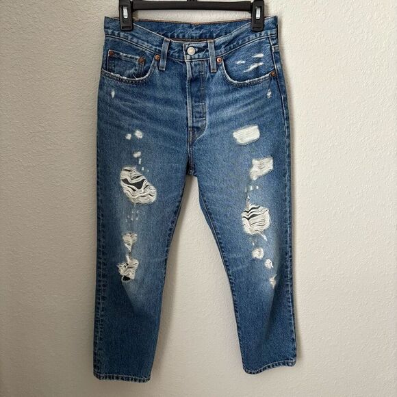 Levi’s 501 Crop Jeans Size 26x26 - Picture 5 of 10